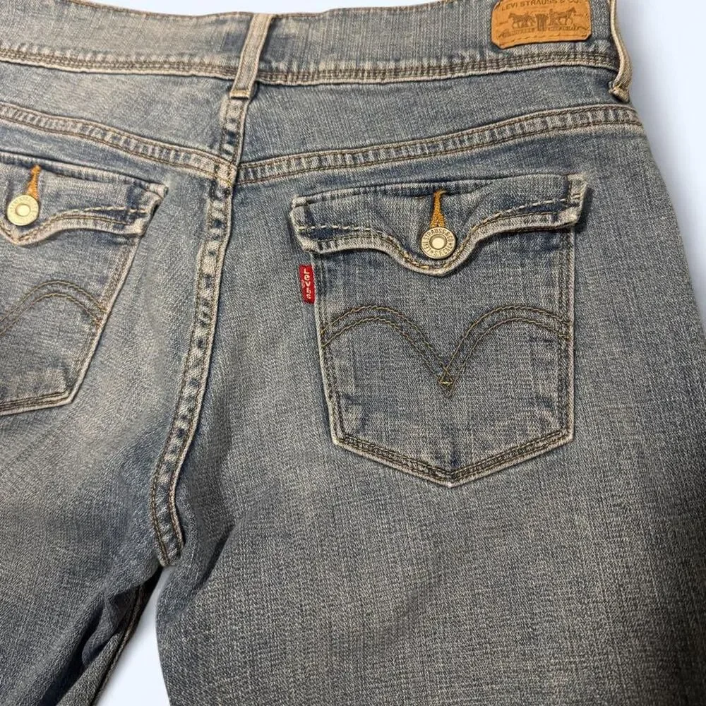 Levi's Women's Blue Bermuda 515 Blue Denim Shorts